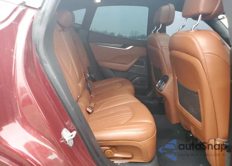 2017 Maserati Levante Luxury z USA, uszkodzony, nr VIN ZN661XUL8HX250589